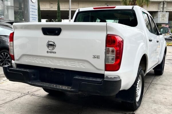 NISSAN NP300 FRONTIER SE STD - Image 10