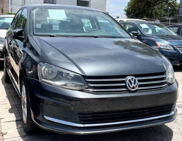 VOLKSWAGEN VENTO COMFORTLINE STD - Image 2