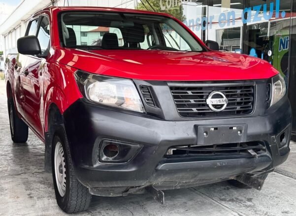 NISSAN NP300 SE DOBLE CABINA STD - Image 2