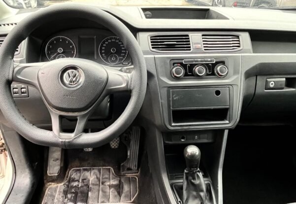 VOLKSWAGEN CADDY MAXI CARGO VAN STD - Image 8