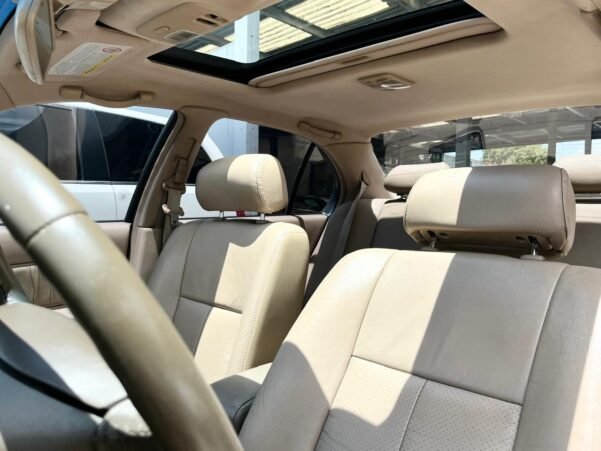 INFINITI I30 AUT - Image 6