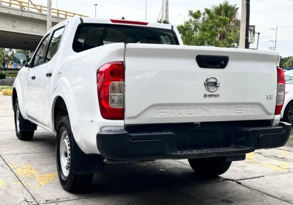 NISSAN NP300 FRONTIER SE STD - Image 9