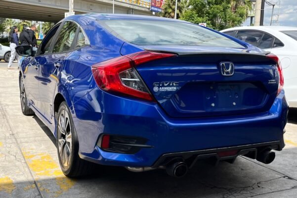 HONDA CIVIC TURBO PLUS AUT - Image 16