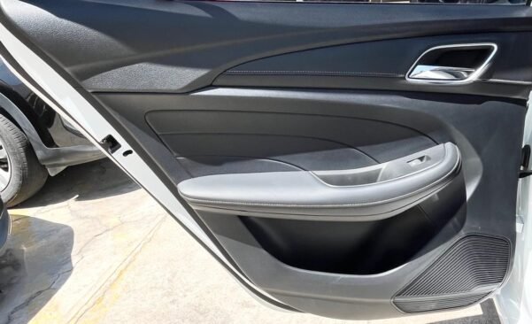 MG MG5 ELEGANCE AUT - Image 10