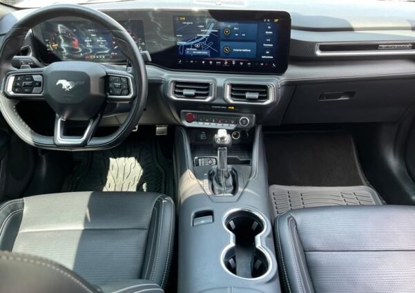 FORD MUSTANG GT 5.0 - Image 11