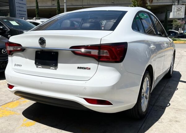 MG MG5 ELEGANCE AUT - Image 15