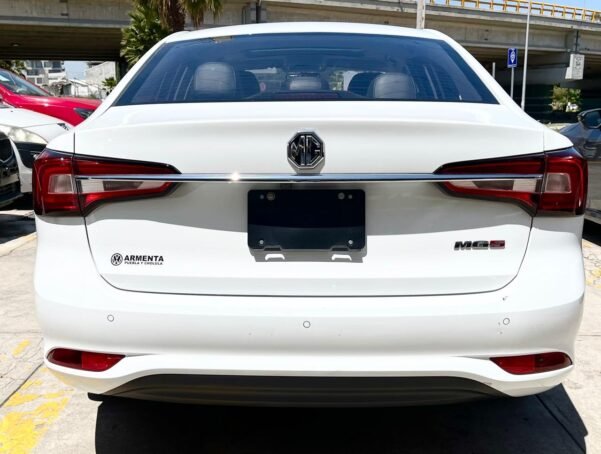 MG MG5 ELEGANCE AUT - Image 13