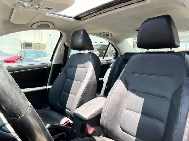 VOLKSWAGEN JETTA MK 2.0 TDI DSG - Image 7