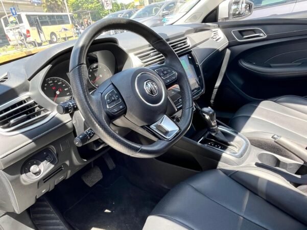 MG MG5 ELEGANCE AUT - Image 8