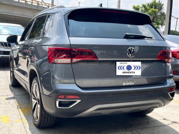 VOLKSWAGEN TAOS HIGHLINE AUT - Image 13