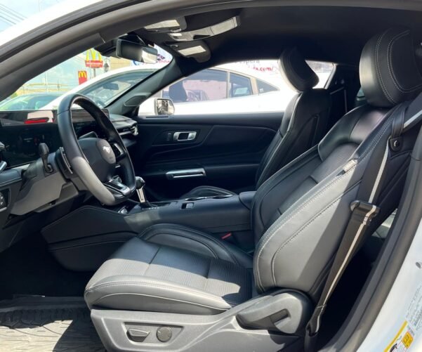 FORD MUSTANG GT 5.0 - Image 9