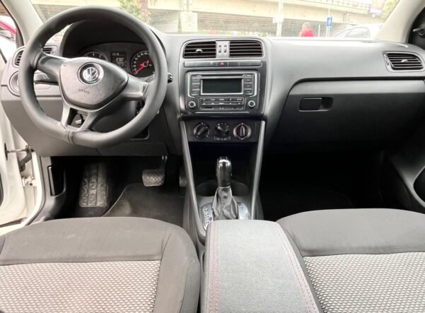 VOLKSWAGEN VENTO COMFORTLINE TIP - Image 11