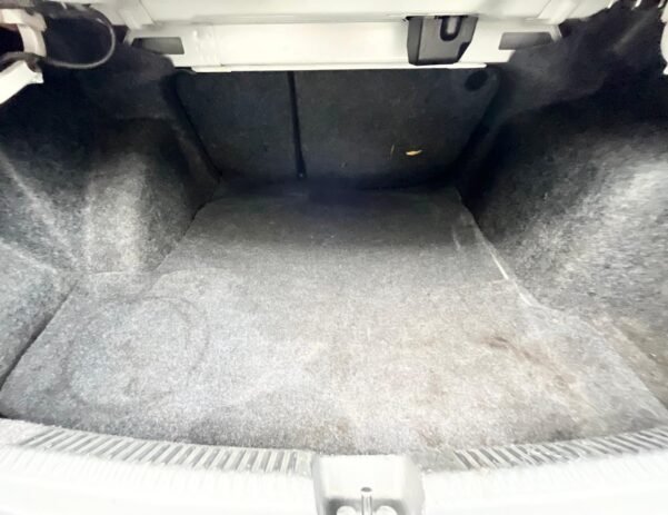 VOLKSWAGEN VENTO COMFORTLINE TIP - Image 16