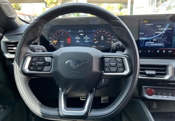 FORD MUSTANG GT 5.0 - Image 12