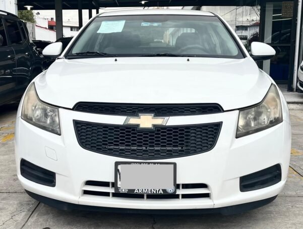 CHEVROLET CRUZE AUT