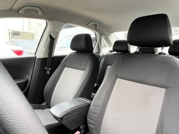 VOLKSWAGEN VENTO COMFORTLINE TIP - Image 6