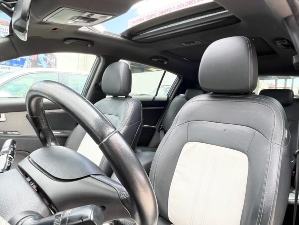 KIA SPORTAGE EX AUT - Image 5