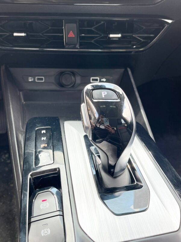 MG MG5 GT ALPHA - Image 16