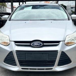 FORD FOCUS SE PLUS AUT