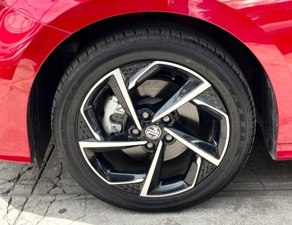 MG MG5 GT ALPHA - Image 8
