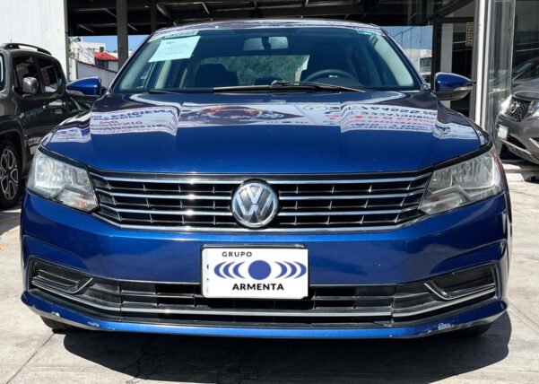 VOLKSWAGEN PASSAT COMFORTLINE AUT