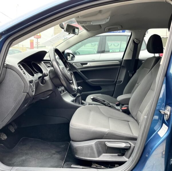 VOLKSWAGEN GOLF COMFORTLINE STD - Image 6