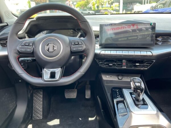 MG MG5 GT ALPHA - Image 7