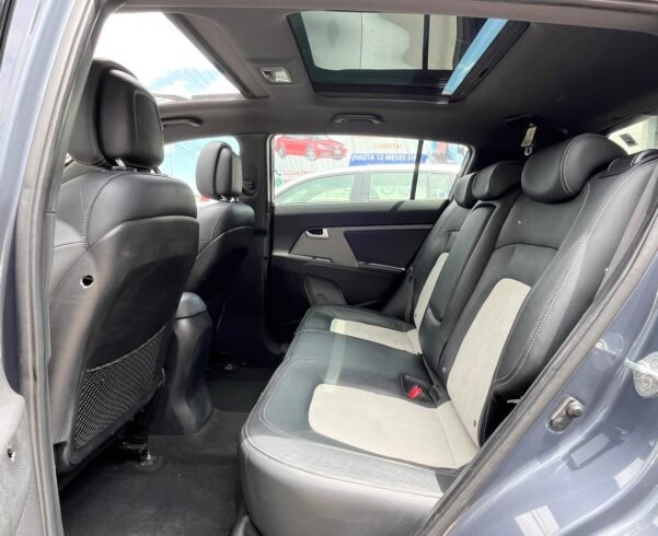 KIA SPORTAGE EX AUT - Image 11