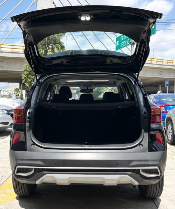 KIA SELTOS SX AUT - Image 18