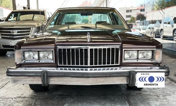 FORD GRAND MARQUIS 2 PTAS