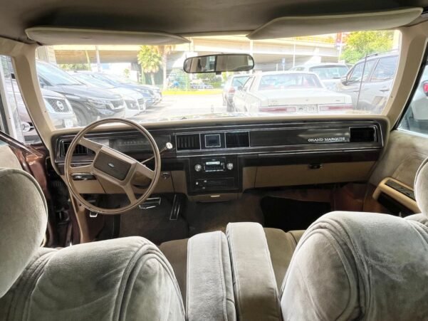 FORD GRAND MARQUIS 2 PTAS - Image 8